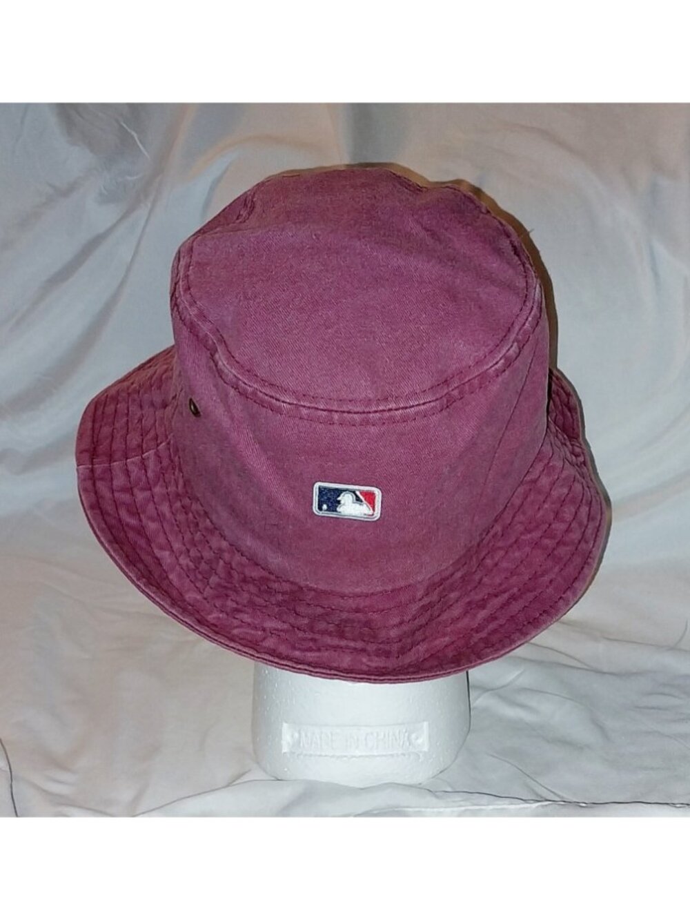 Philadelphia Phillies Bucket Hat Front back Logo Size Large - Picture 2 of 3